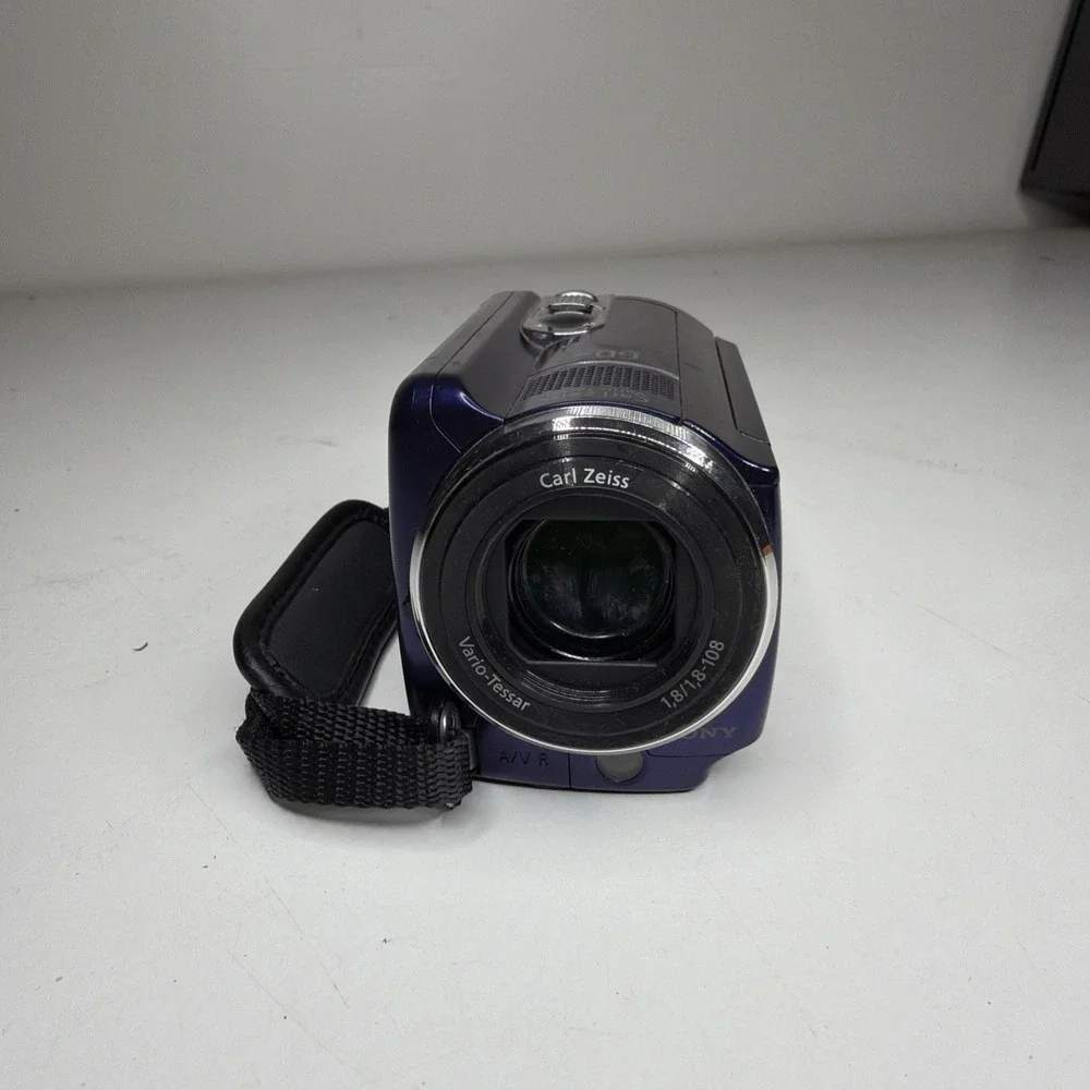 Sony DCR-SR68 Handycam Digital Camcorder Blue Untested Carl Zeiss